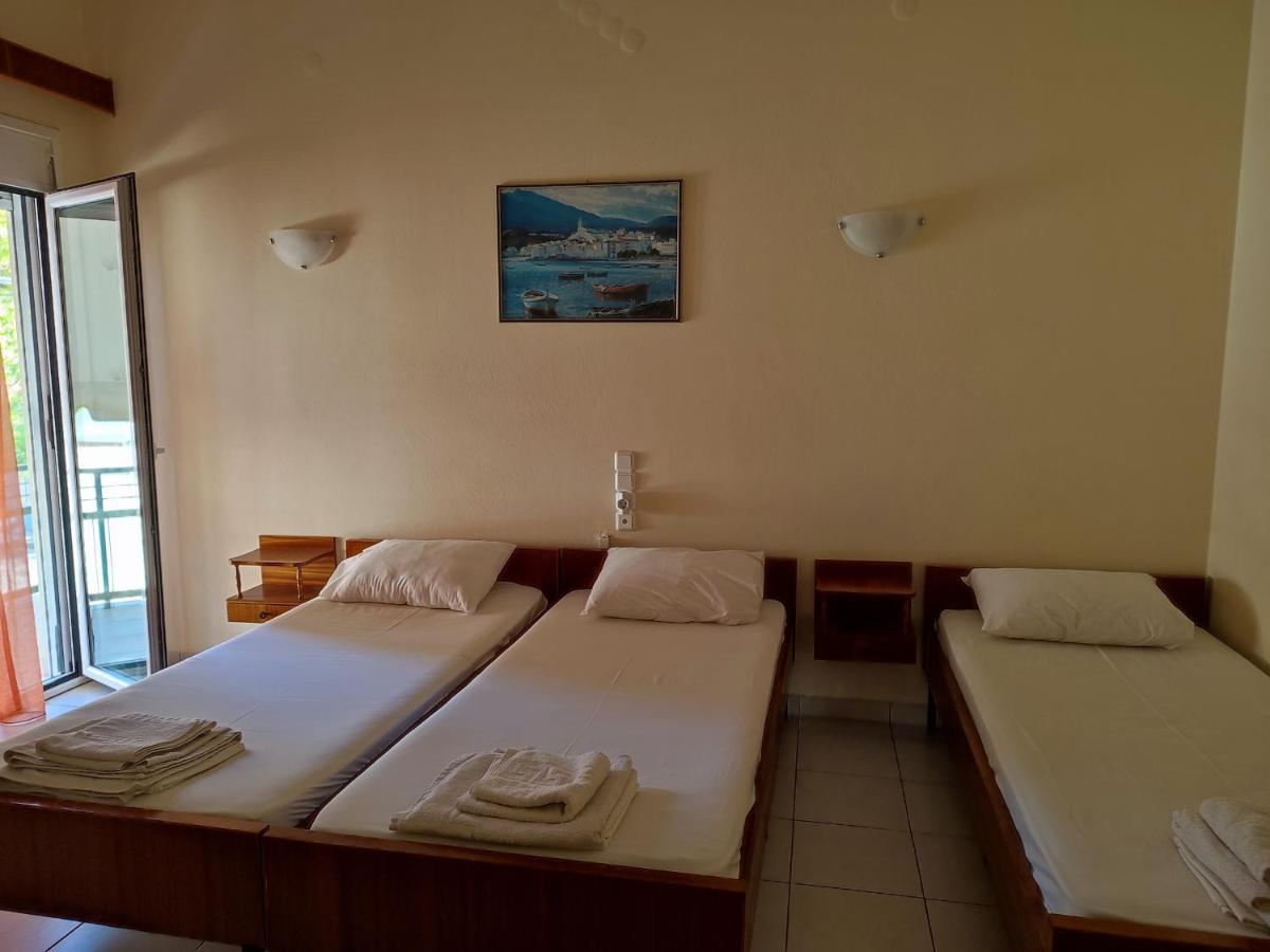 Περσεφονη Hotel Kamena Vourla Exterior photo